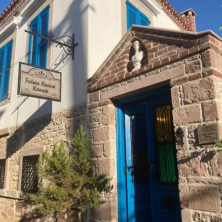 فندق Cunda Fatma Hanim Konagi *